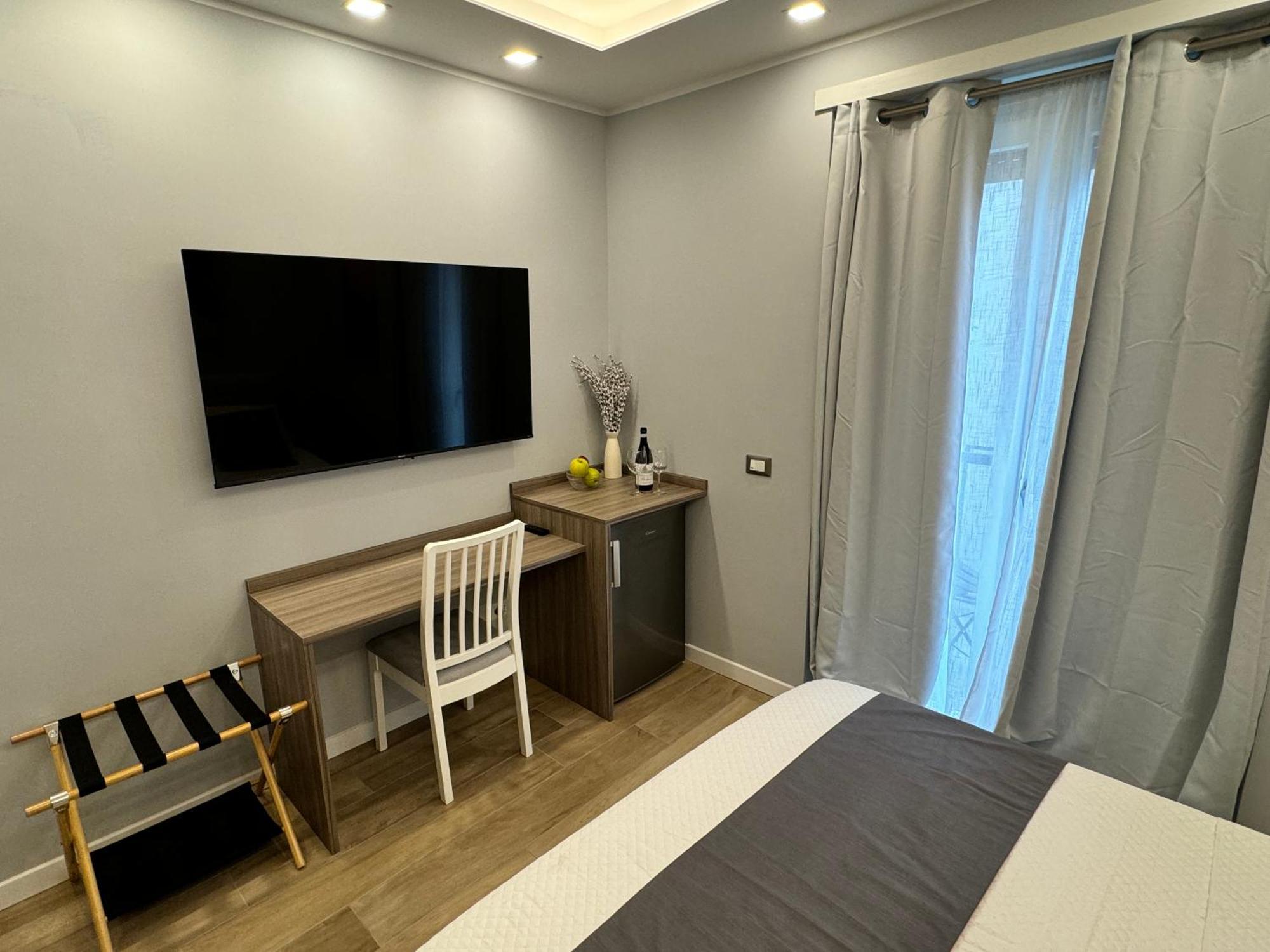 Niky House Roma Hotel Exterior foto